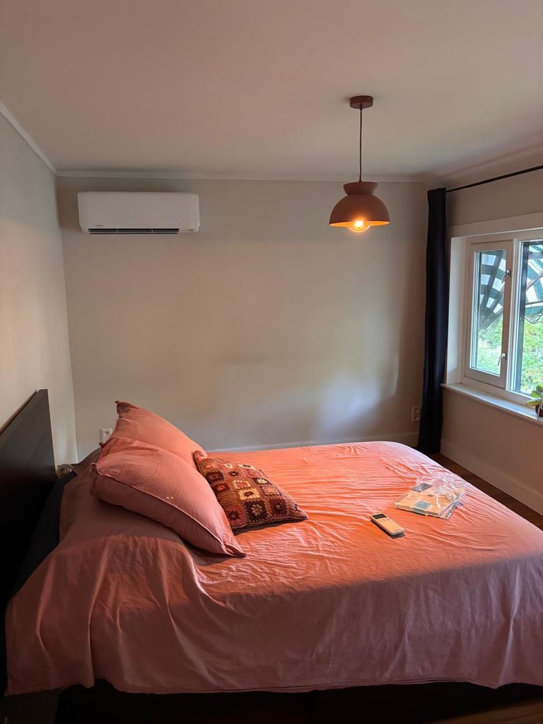 Airco Kedde Klimaattechniek. Slaapkamer. airco Installatie.